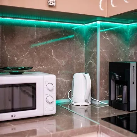 Grand Karavel Top Center Lux Varna