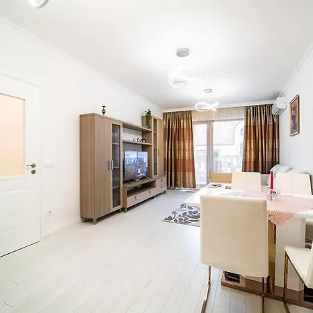 Apartment Grand Karavel Top Center Lux Varna